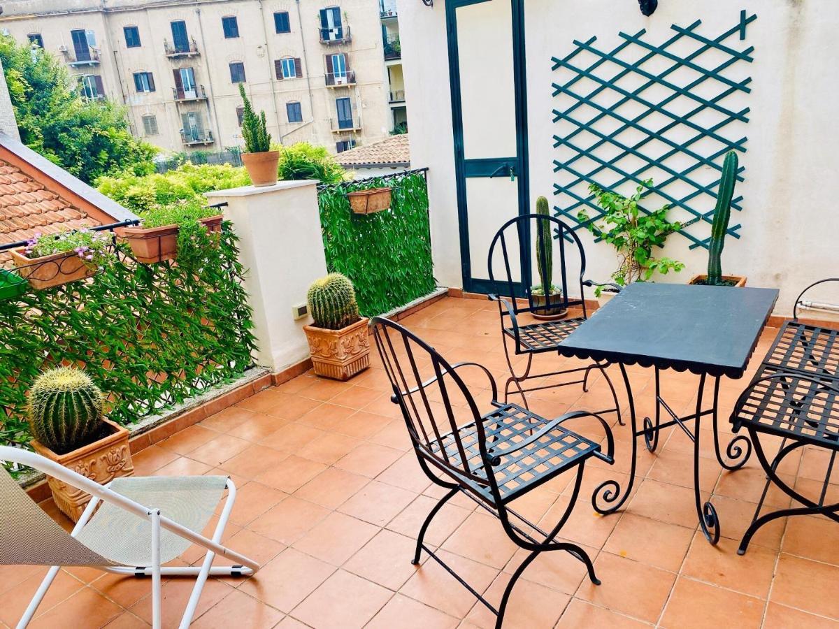 4 Passi Casa Vacanza Палермо Экстерьер фото