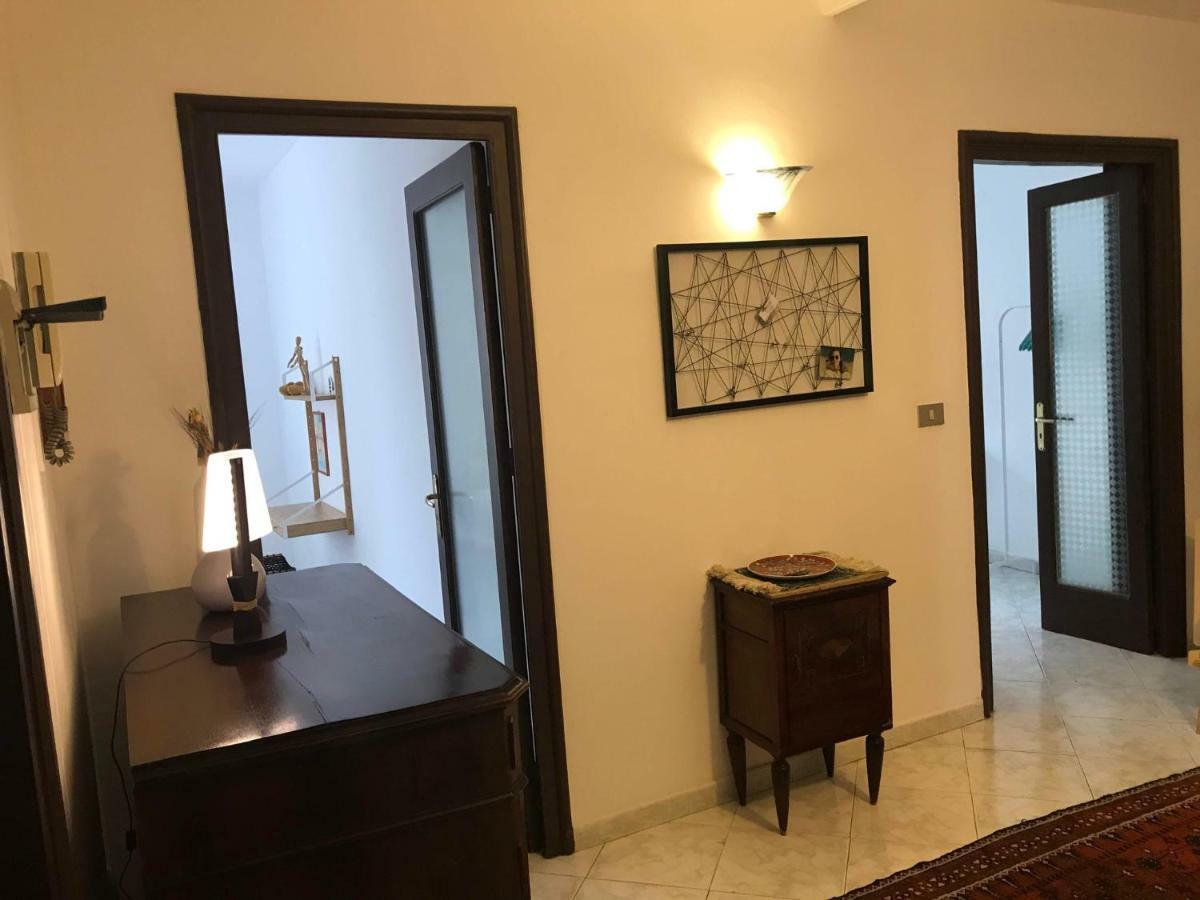 4 Passi Casa Vacanza Палермо Экстерьер фото