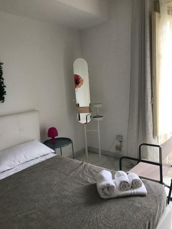 4 Passi Casa Vacanza Палермо Экстерьер фото